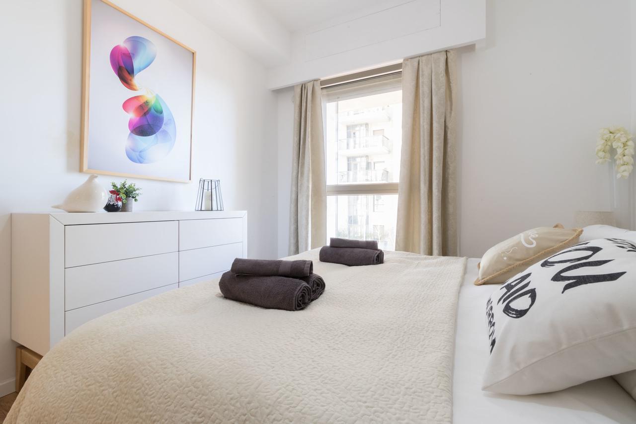 Luxury One-Bedroom Apartment/Parking In City Center Yerusalem Bagian luar foto