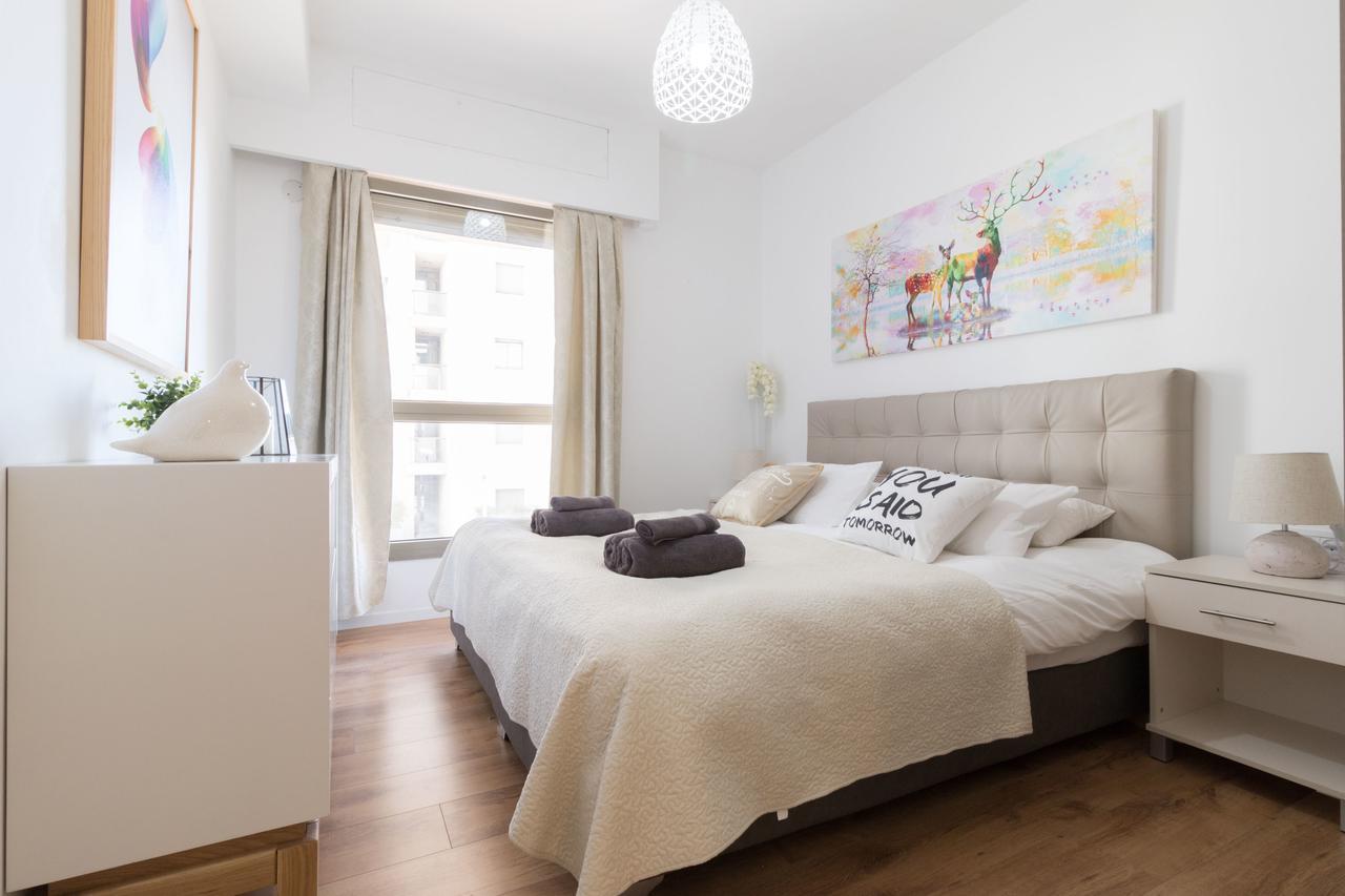 Luxury One-Bedroom Apartment/Parking In City Center Yerusalem Bagian luar foto