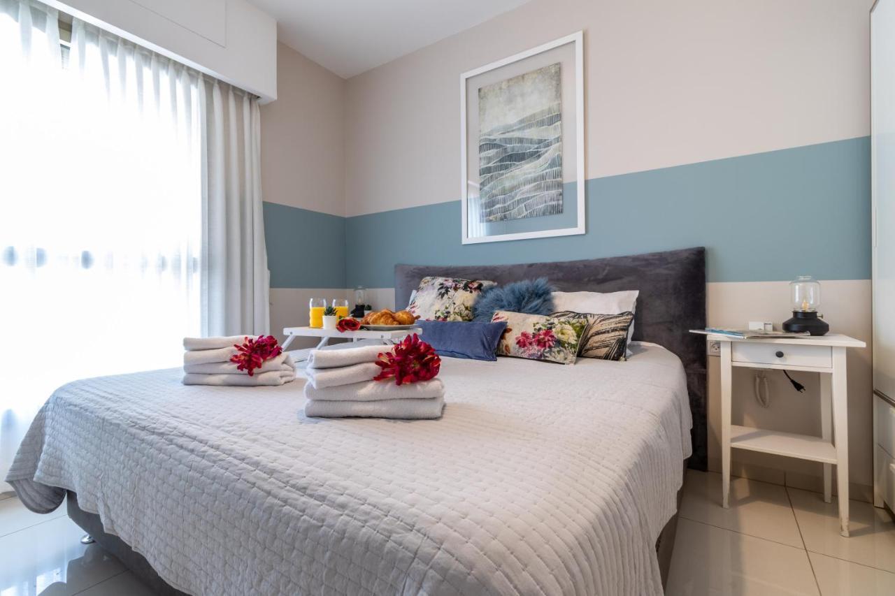 Luxury One-Bedroom Apartment/Parking In City Center Yerusalem Bagian luar foto